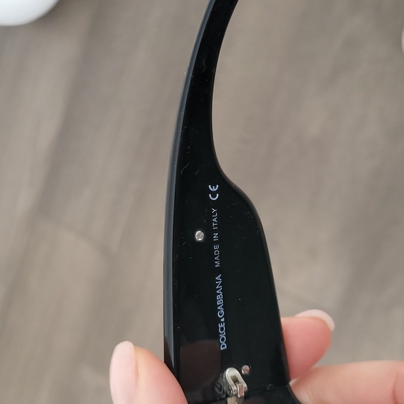 DOLCE GABBANA SUNGLASSES BLACK - Picture 3 of 6